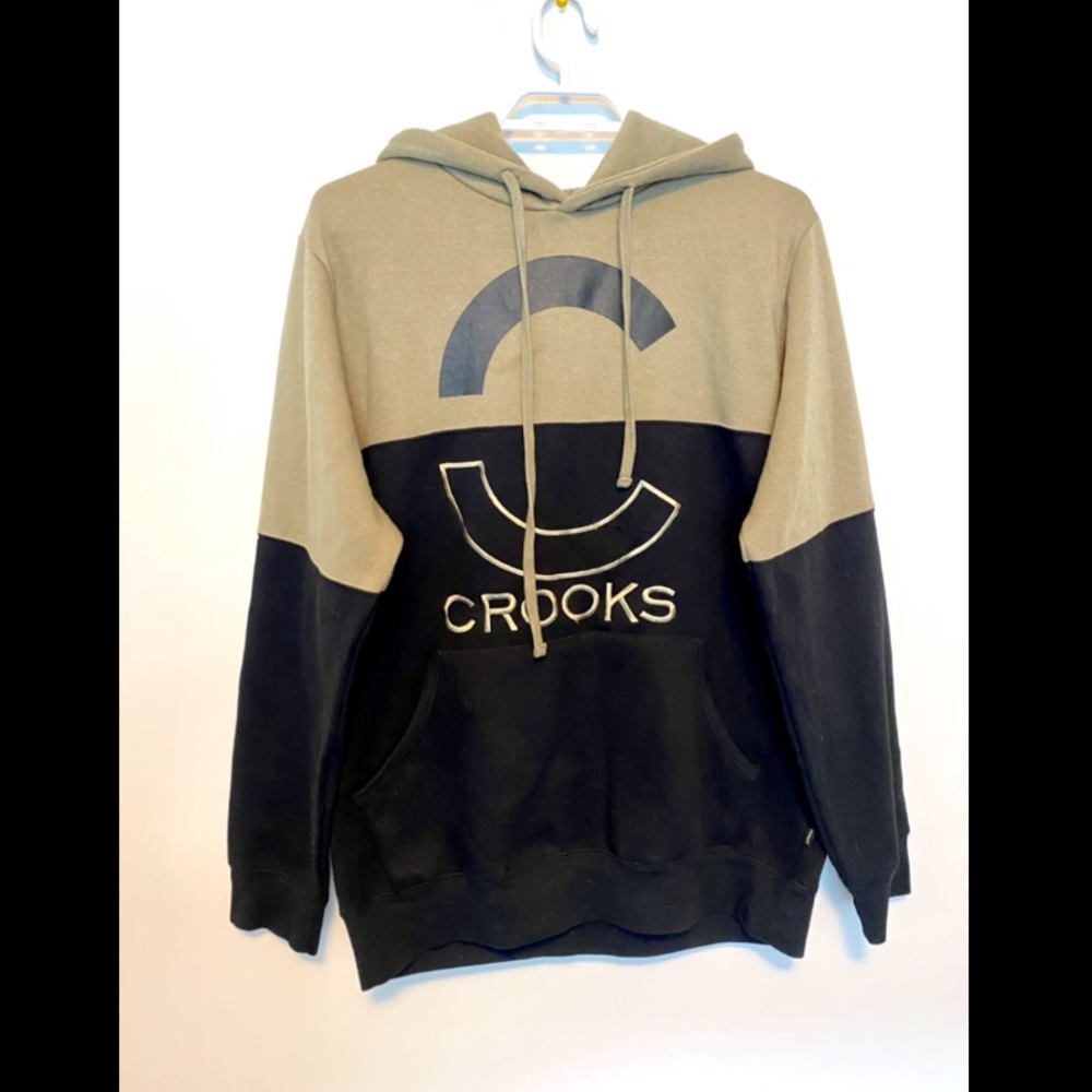 Crooks & Castles long sleeved hoodie, size M, colour Black and Pale Green